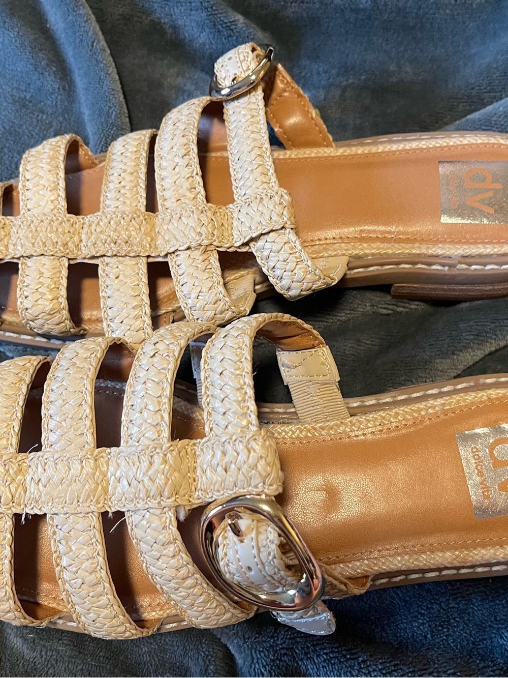 DV By Dolce Vita Falcon Falcun Raffia Buckle Mules Slip On Sandals Size 9 - Picture 2 of 6